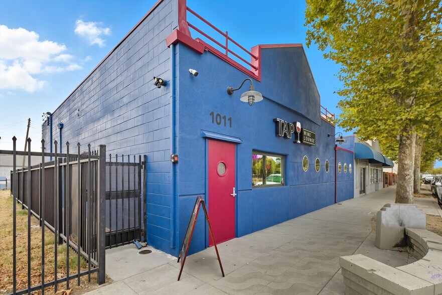 1011 Del Paso Blvd, Sacramento, CA à vendre - Photo de l’immeuble – Image 3 sur 48