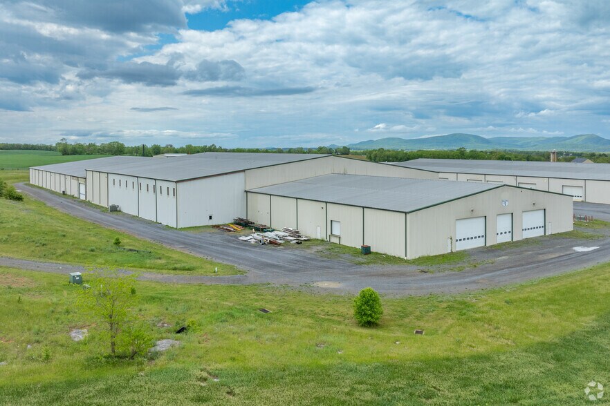 6100 Buchanan Trl W, Mercersburg, PA à vendre - Photo de l’immeuble – Image 3 sur 7