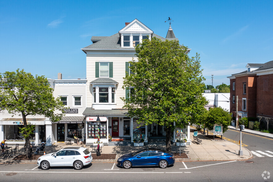 404-424 Main St, Ridgefield, CT à louer - Photo de l’immeuble – Image 1 sur 8