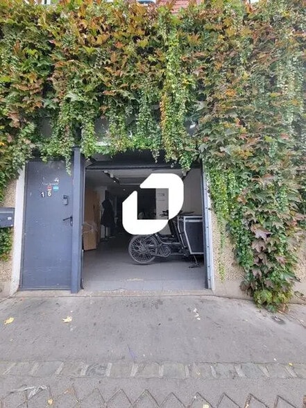 Bureau dans Saint-Ouen-sur-Seine à louer - Photo de l’immeuble – Image 2 sur 10