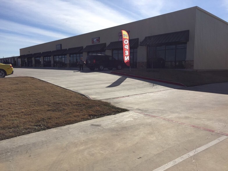 5850 Kroger Dr, Fort Worth, TX à louer - Autre – Image 2 sur 2