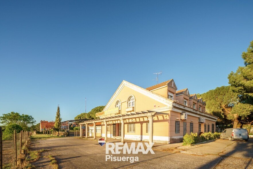 de Segovia, 10, Tudela de Duero, Valladolid à vendre - Photo de l’immeuble – Image 3 sur 116