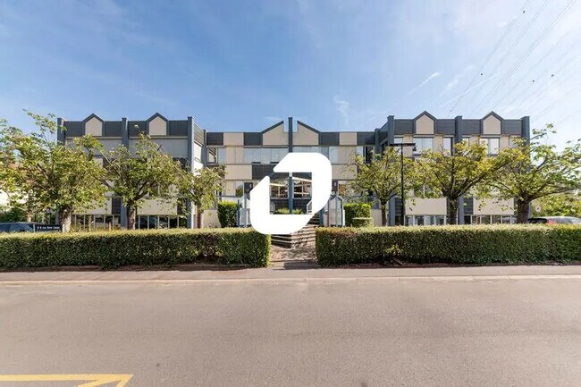 Plus de détails pour Bureau à vendre