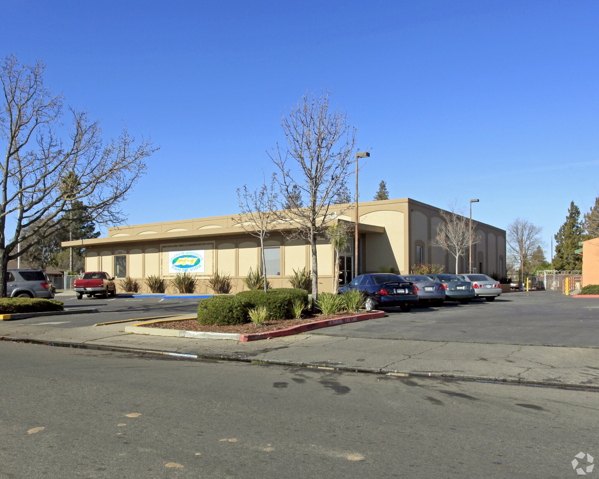 5101 Lawrence Dr, Sacramento, CA à vendre Photo principale– Image 1 sur 7