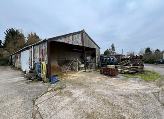 Bedford Rd, Newport Pagnell à louer - Photo de l’immeuble – Image 3 sur 4