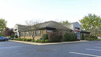 Plus de détails pour 26401 Emery Rd, Warrensville Heights, OH - Bureau à louer