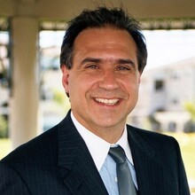 Michael Curia