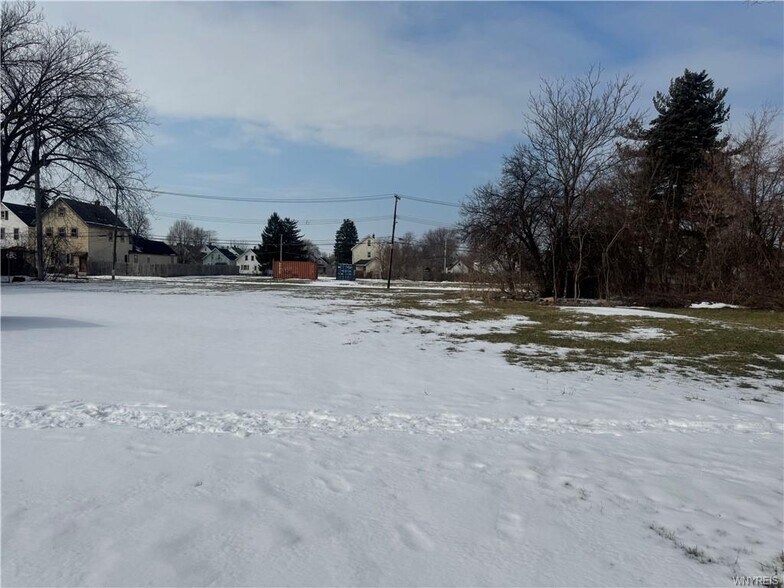 492 Fillmore Ave, Buffalo, NY à vendre - Photo principale – Image 1 sur 1