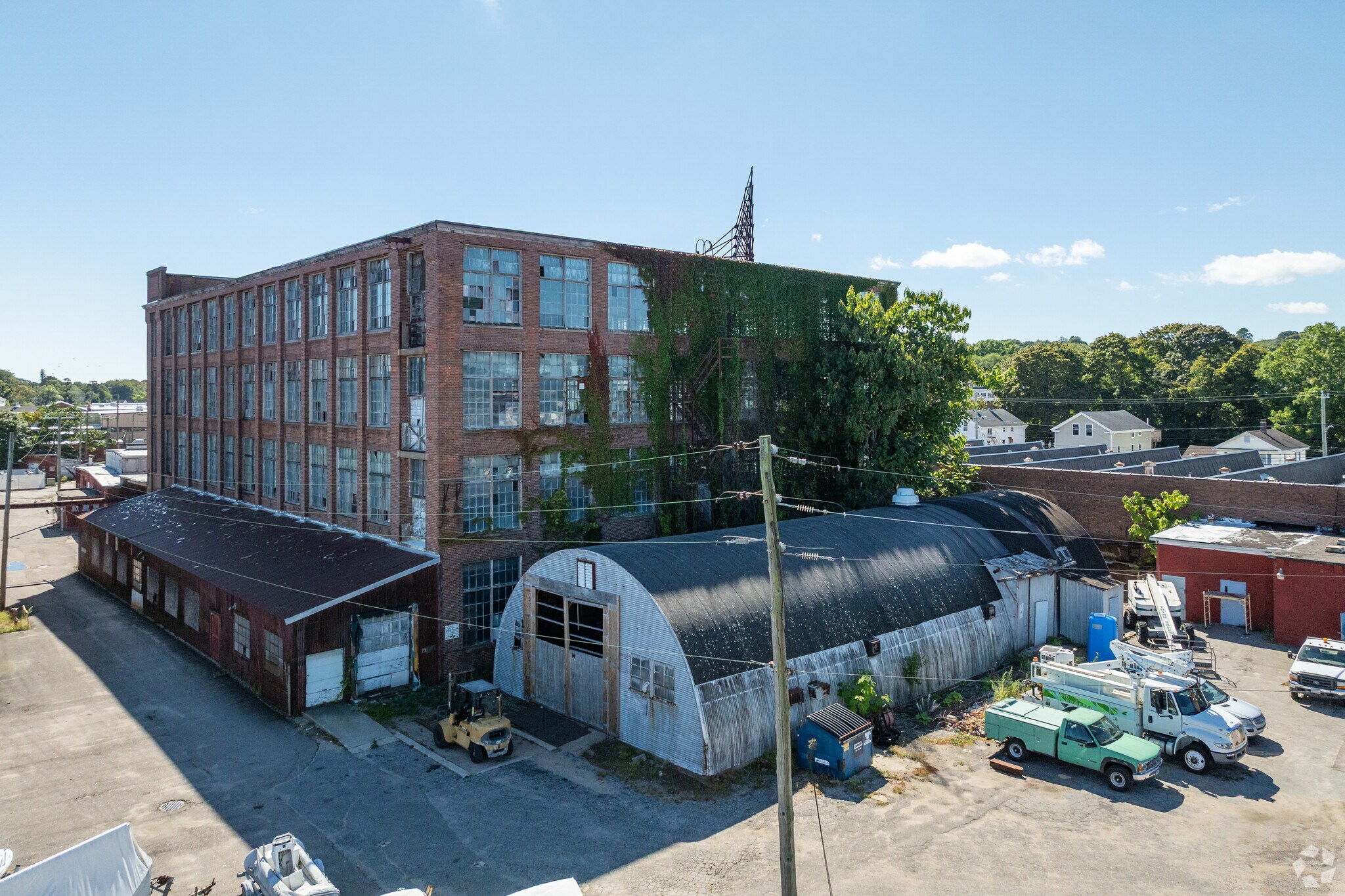 82 Mechanic St, Pawcatuck, CT à vendre Photo principale– Image 1 sur 5