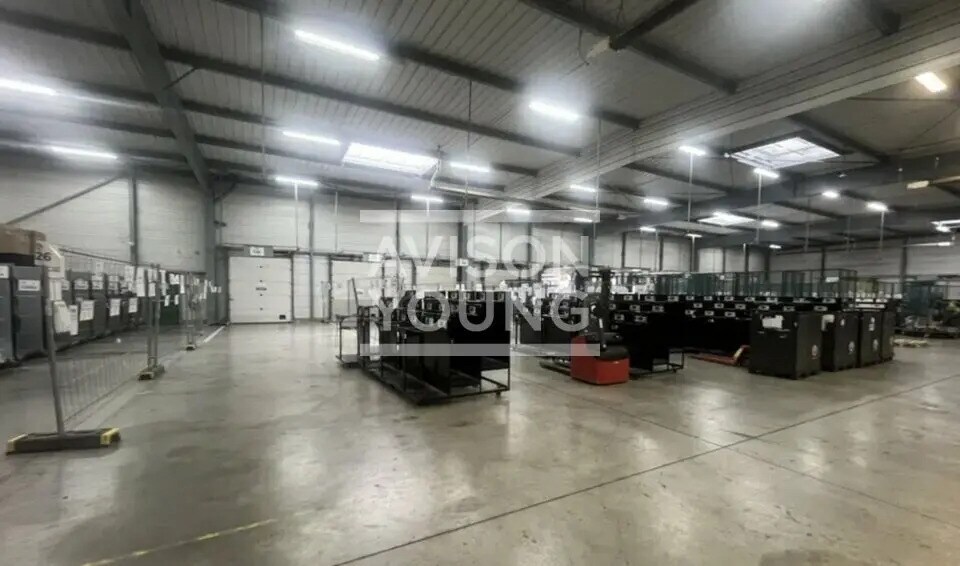 Local d’activités dans Mitry-Mory à louer Photo intérieure– Image 1 sur 5