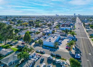 1100 W Chapman Ave, Orange, CA - VUE AÉRIENNE  vue de carte