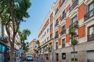 Plus de détails pour Calle de Fuencarral, 70, Madrid - Bureau à louer