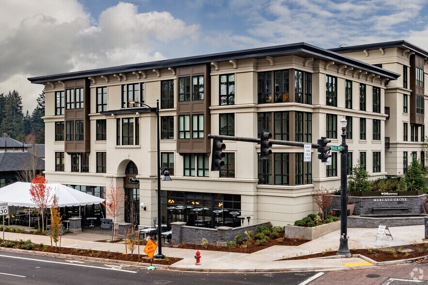 4015 Mercantile Dr, Lake Oswego, OR à louer - Photo de l’immeuble – Image 2 sur 6