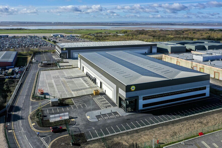 Stirling Rd, Liverpool à louer - Photo de l’immeuble – Image 3 sur 23