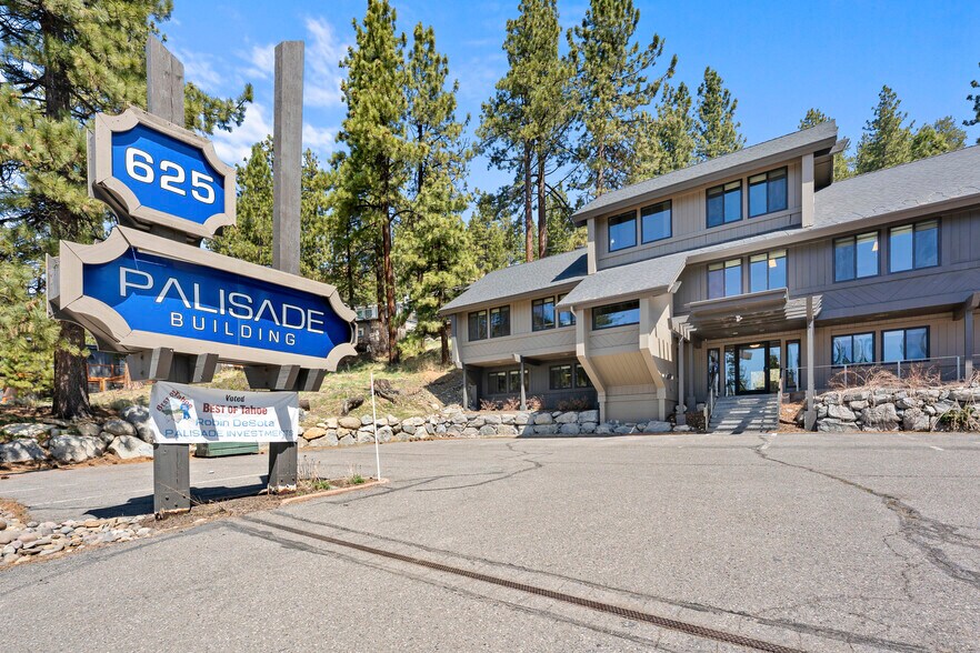 625 Hwy 50, Zephyr Cove, NV à vendre - Photo de l’immeuble – Image 1 sur 39