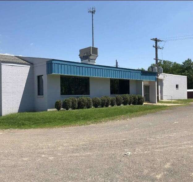 2251 Constitution Ave, Olean, NY à louer - Photo de l’immeuble – Image 3 sur 9