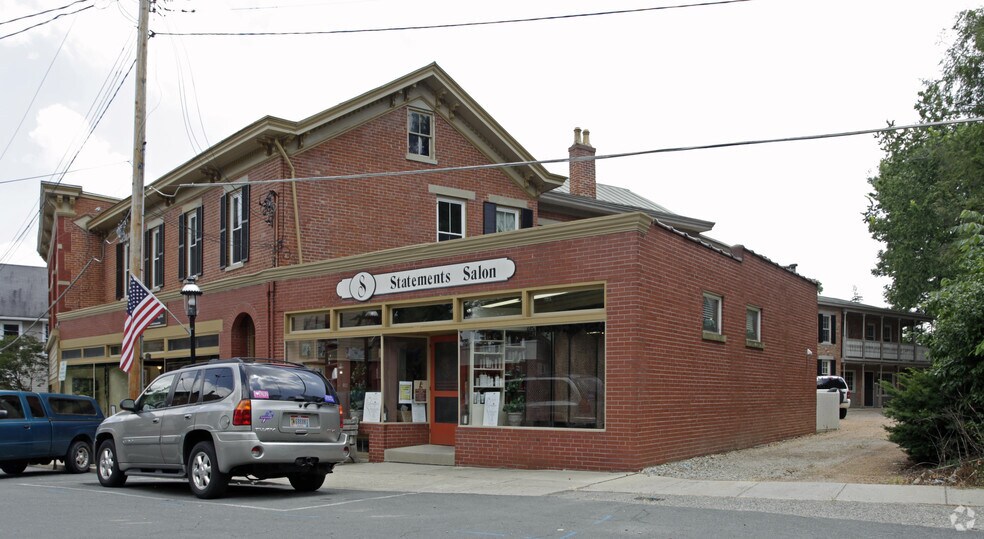 9 Fountain Dr, Glendale, OH à vendre - Photo principale – Image 1 sur 3