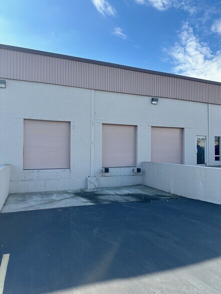 160 Wales Ave, Tonawanda, NY à louer - Photo de l’immeuble – Image 2 sur 5