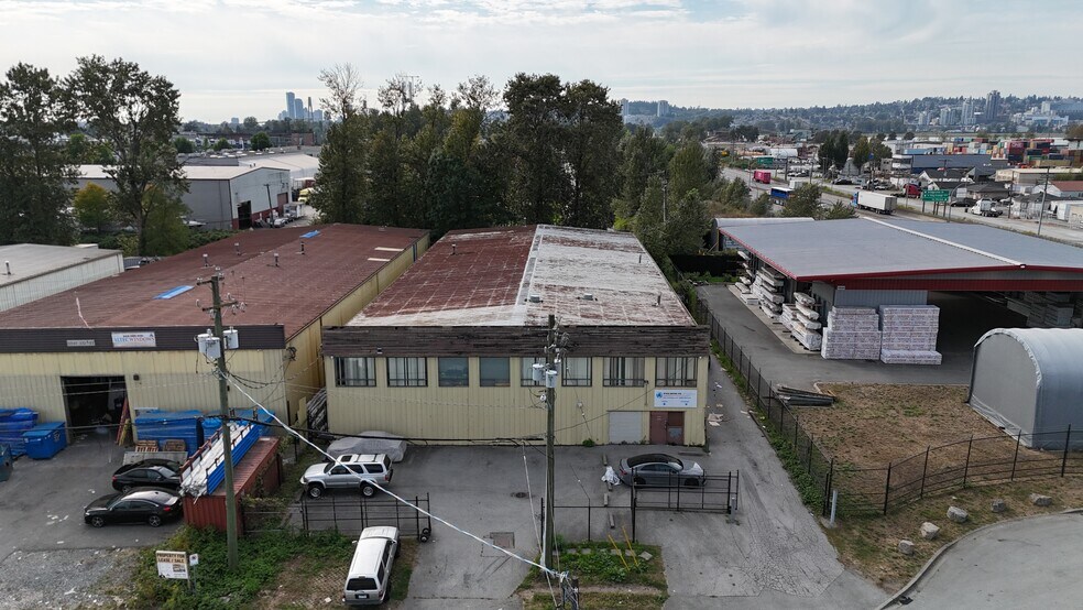 11559 132A St, Surrey, BC à vendre - Photo de l’immeuble – Image 1 sur 4