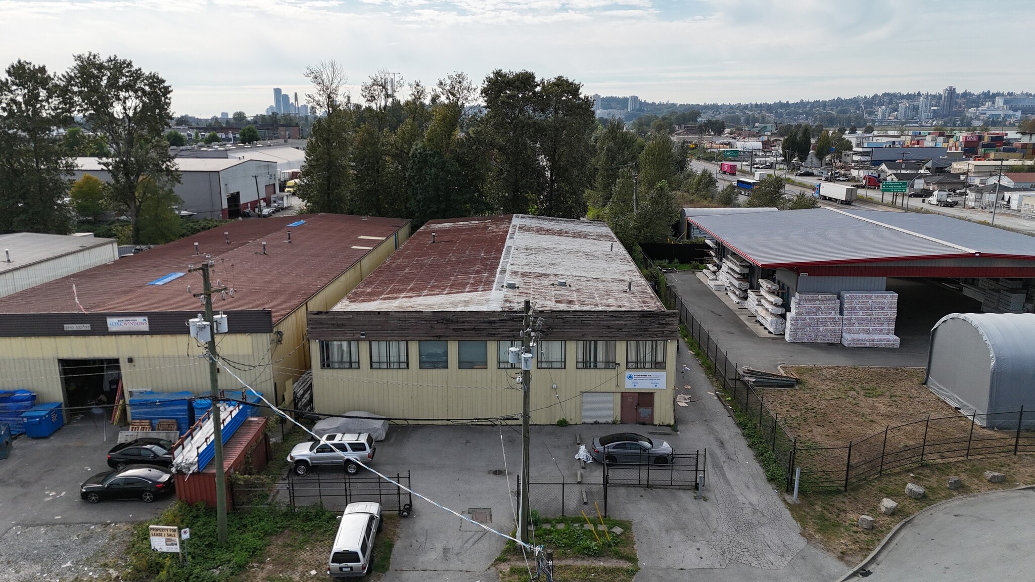 11559 132A St, Surrey, BC à vendre Photo de l’immeuble– Image 1 sur 5