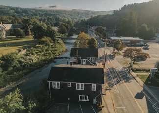 Plus de détails pour 34 Main St, Livingston Manor, NY - Local commercial à louer