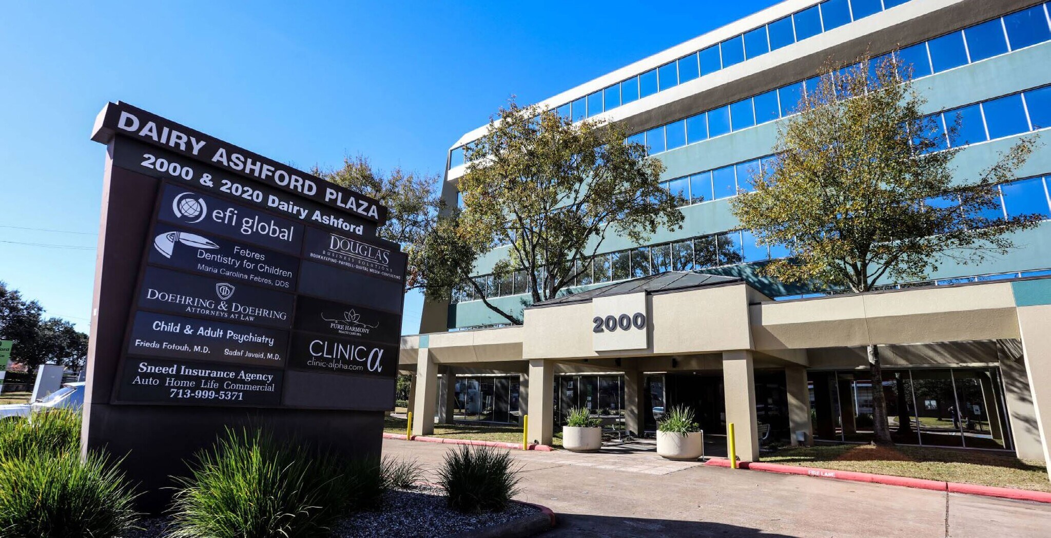 2000 S Dairy Ashford Rd, Houston, TX à louer Photo principale– Image 1 sur 11