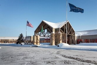 10101 Market St, Rothschild, WI à louer Photo intérieure– Image 1 sur 4