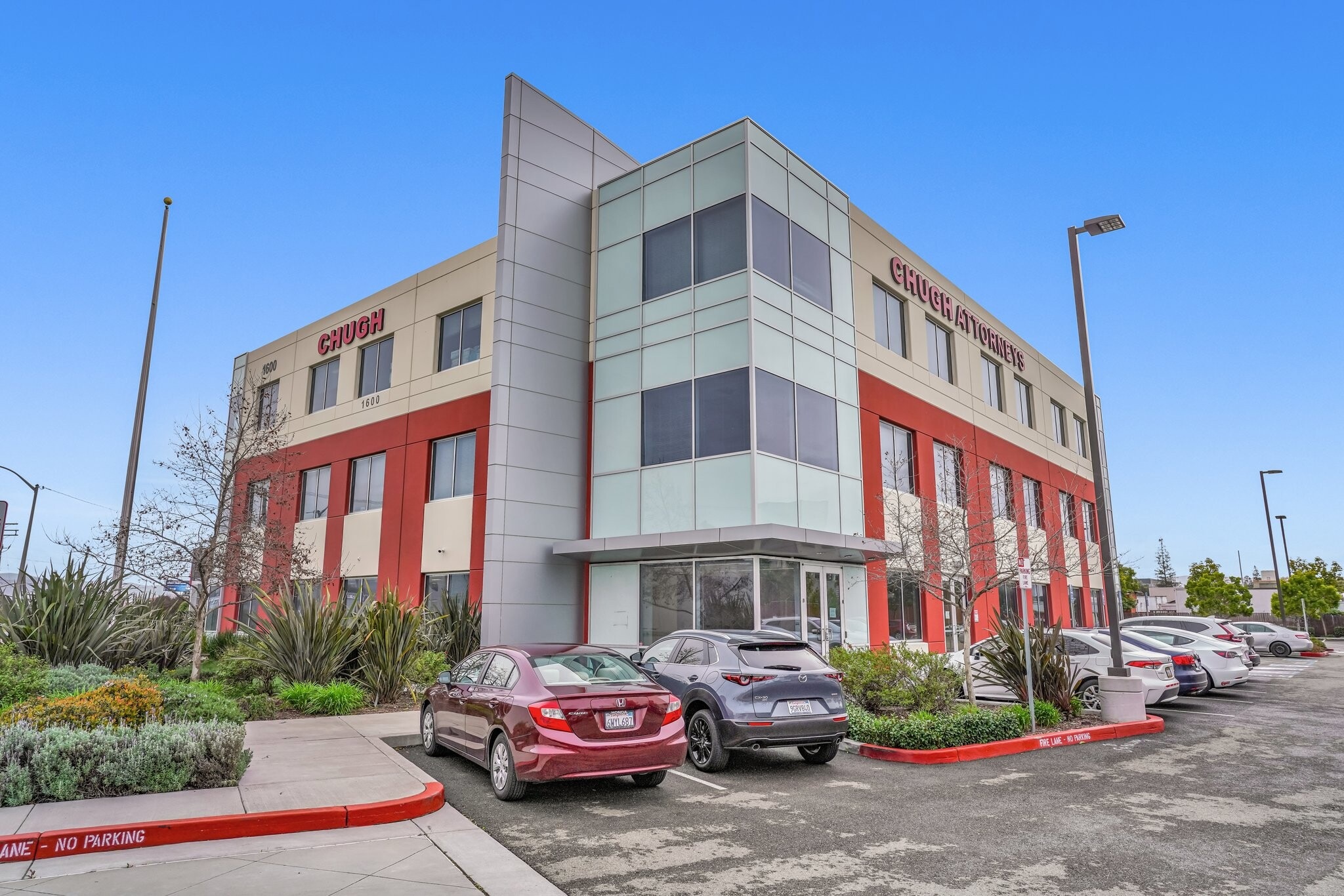 1600 Duane Ave, Santa Clara, CA à louer Photo de l’immeuble– Image 1 sur 39