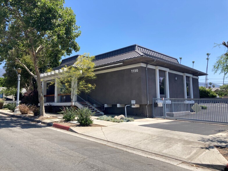 1190-1192 N Lake Ave, Pasadena, CA à louer - Photo de l’immeuble – Image 3 sur 9