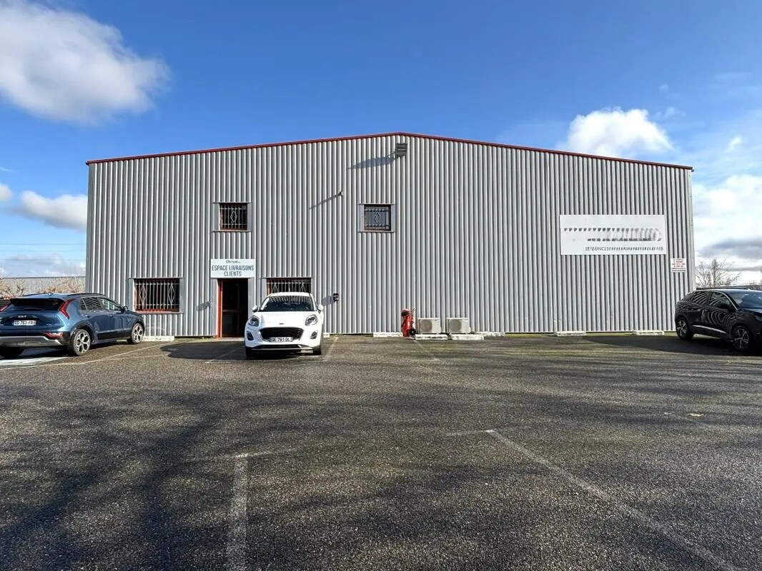 Local d’activités dans Lespinasse à louer Photo de l’immeuble– Image 1 sur 18