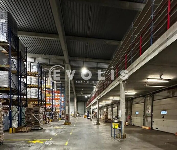 5 Avenue Johannes Gutenberg, Maurepas à louer - Photo intérieure – Image 2 sur 3