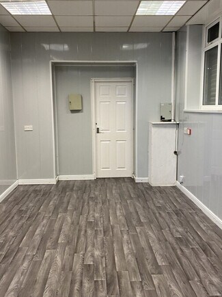 Plus de détails pour 7 webber road, Liverpool - Bureau à louer