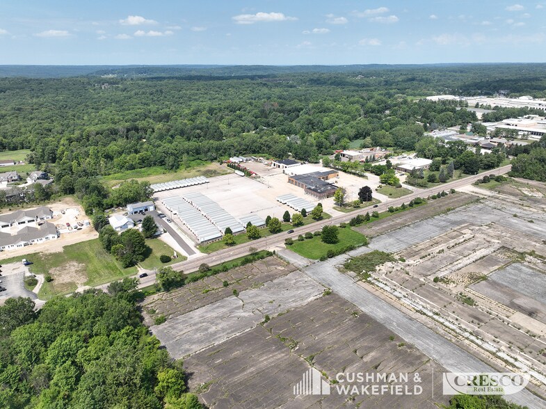 2636 Brecksville Rd, Richfield, OH à louer - Photo de l’immeuble – Image 2 sur 14