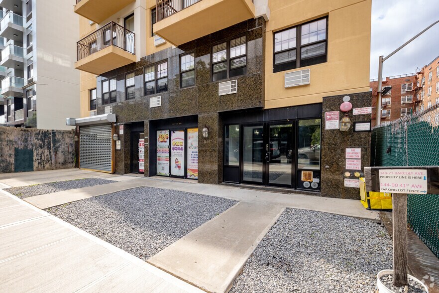 144-77 Barclay Ave, Flushing, NY à louer - Photo de l’immeuble – Image 3 sur 6