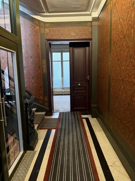 Bureau dans Paris à vendre - Photo de l’immeuble – Image 3 sur 10