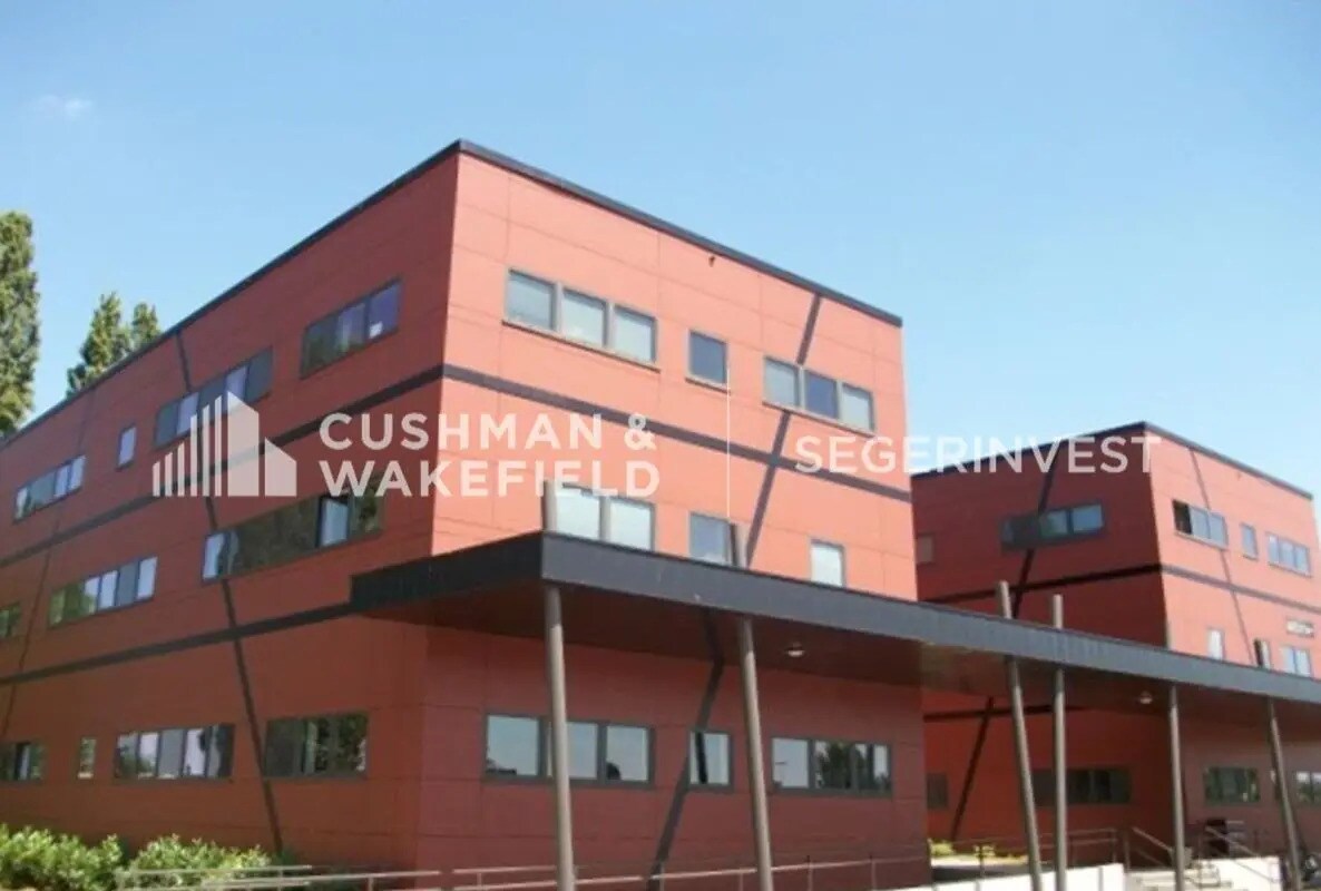 Bureau dans Chalon-sur-Saône à louer Photo de l’immeuble– Image 1 sur 7