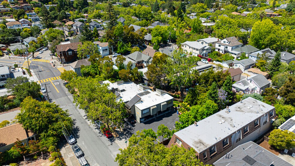 517 B St, San Rafael, CA à vendre - Photo de l’immeuble – Image 3 sur 19