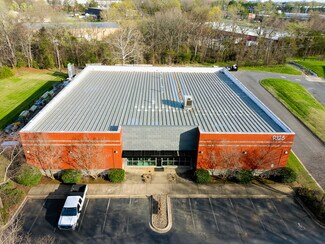 Plus de détails pour 9325 Forsyth Park Dr, Charlotte, NC - Industriel/Logistique à vendre