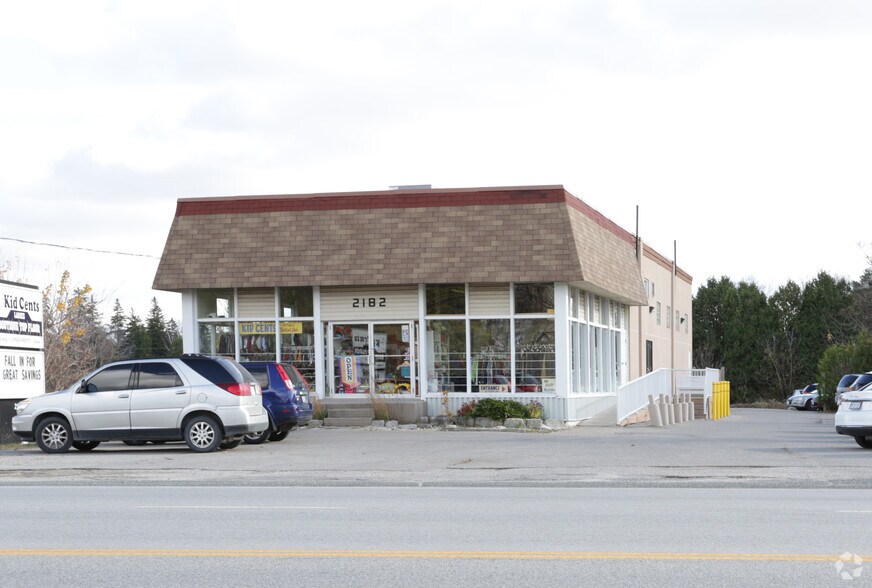 2182 Wharncliffe Rd S, London, ON à vendre - Photo principale – Image 1 sur 2
