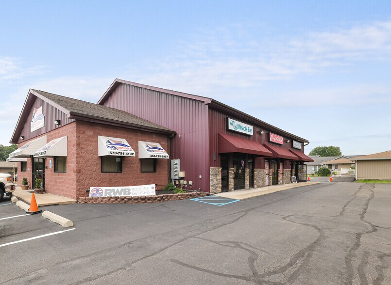 588 Susquehanna Blvd, Hazleton, PA à louer - Photo de l’immeuble – Image 3 sur 4