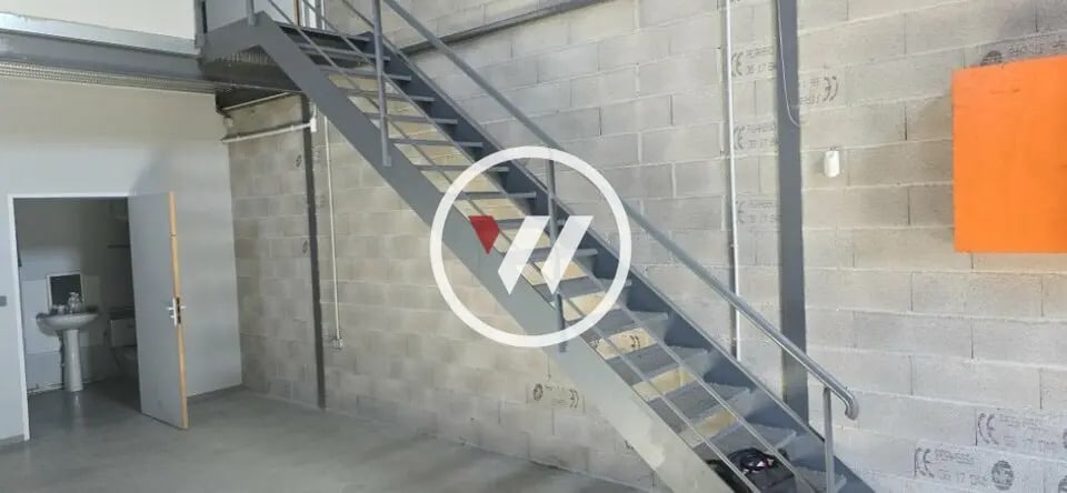 Industriel/Logistique dans Gardanne à louer - Photo intérieure – Image 3 sur 5