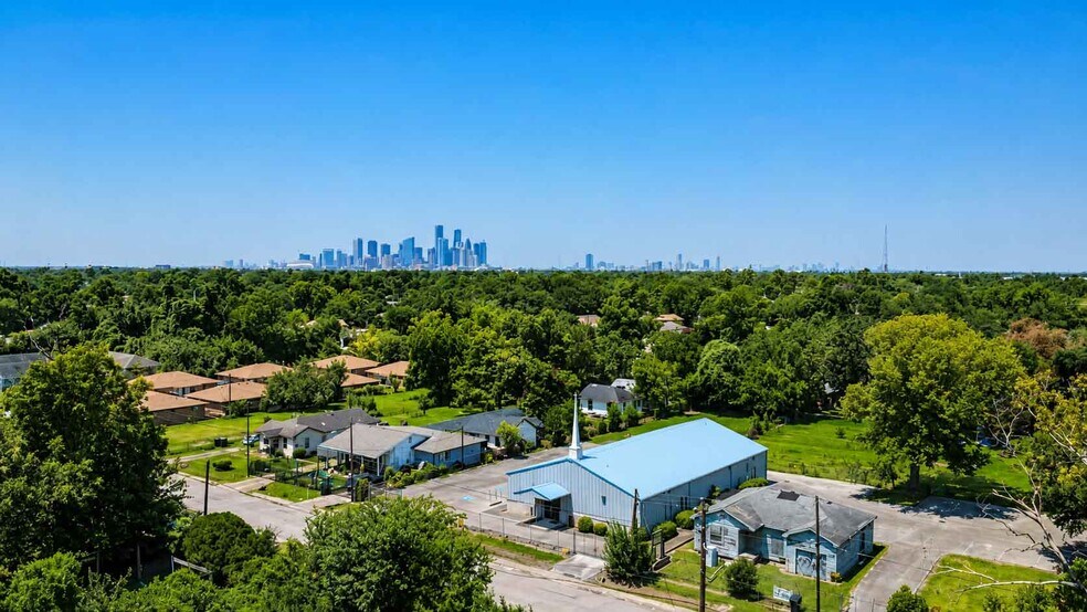 3917 Wipprecht St, Houston, TX à louer - Photo de l’immeuble – Image 2 sur 24