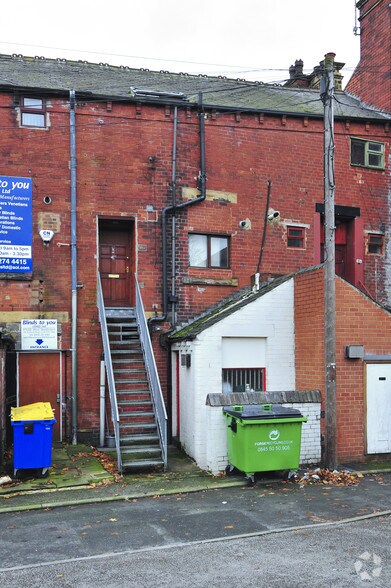 360 Kirkstall Rd, Leeds à louer - Photo de l’immeuble – Image 2 sur 3