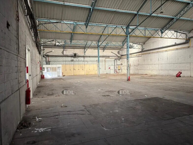 Industriel/Logistique dans Bezons à louer - Photo de l’immeuble – Image 2 sur 7