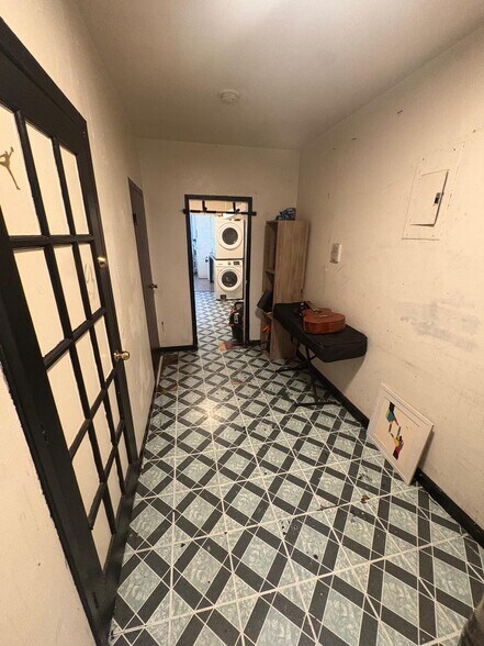 171 E 111th St, New York, NY à vendre - Photo de l’immeuble – Image 3 sur 31