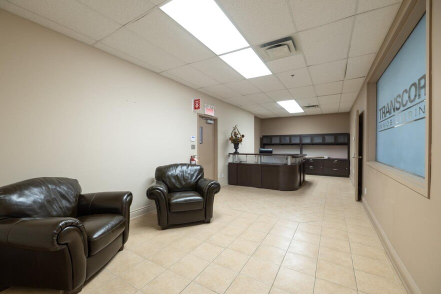 24 Carré Sicard, Sainte-therese, QC à louer - Photo intérieure – Image 3 sur 5