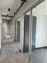 67 E Madison St, Chicago, IL à louer Photo intérieure– Image 2 sur 5