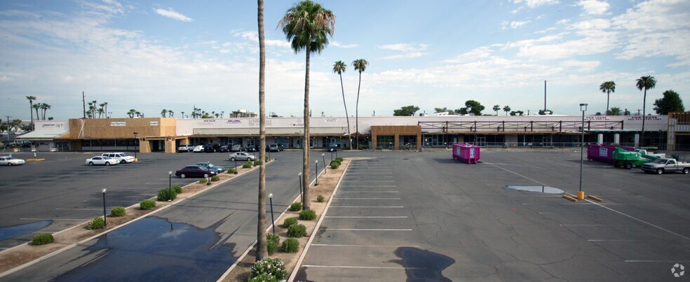 4105 N 51st Ave, Phoenix, AZ à louer - Photo de l’immeuble – Image 2 sur 12