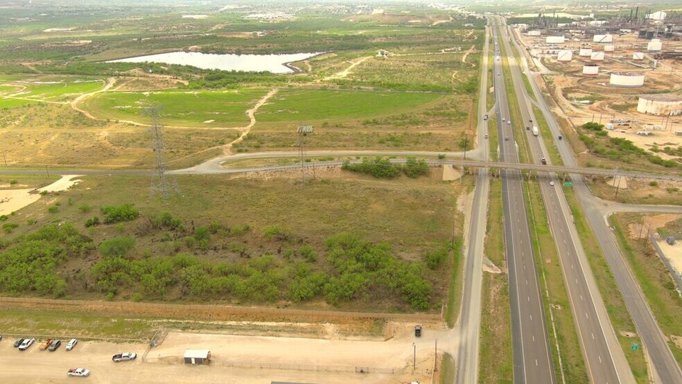 5100 Service rd, Big Spring, TX à vendre - Photo principale – Image 1 sur 10