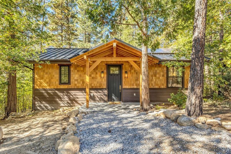 54620 North Circle Drive dr, Idyllwild-Pine Cove, CA à vendre - Photo de l’immeuble – Image 3 sur 3